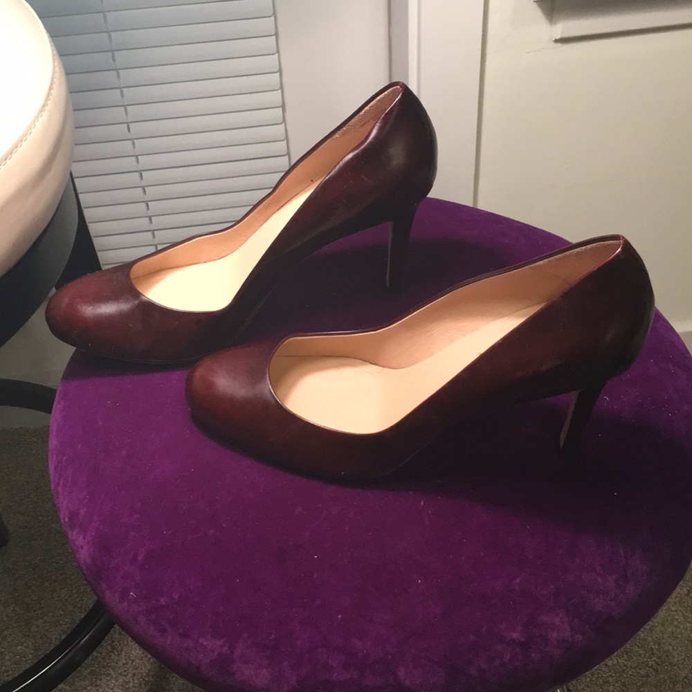 Used - Picture 2 of 3